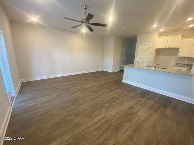 1647 Caleigh Ct