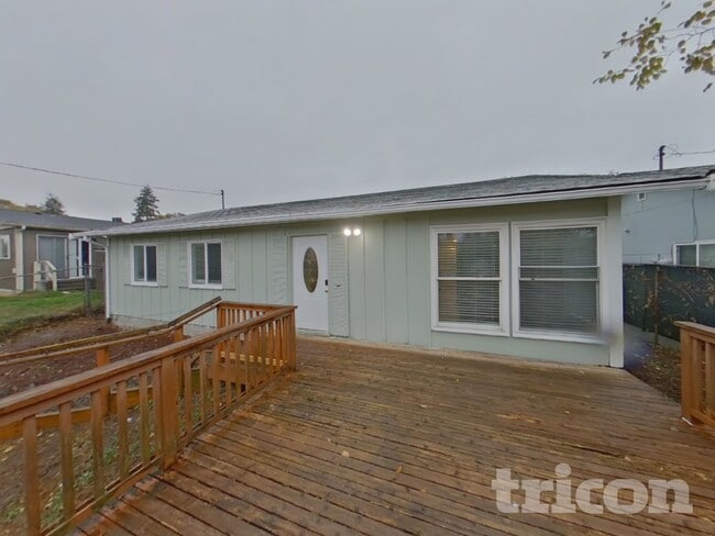 Photo - 4121 21st Ave SW