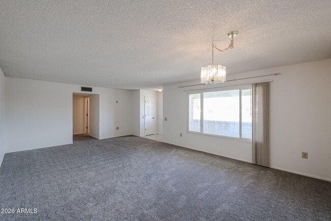 Photo - 19610 N Lakeforest Dr
