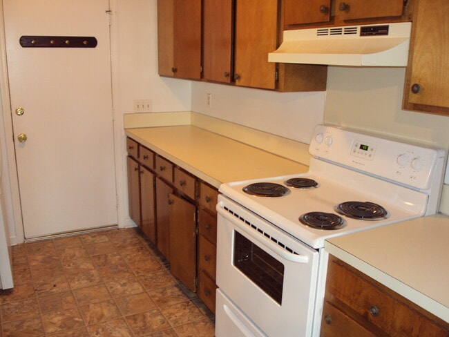 Photo - 132 Alston Cir Unit AlstonCourt