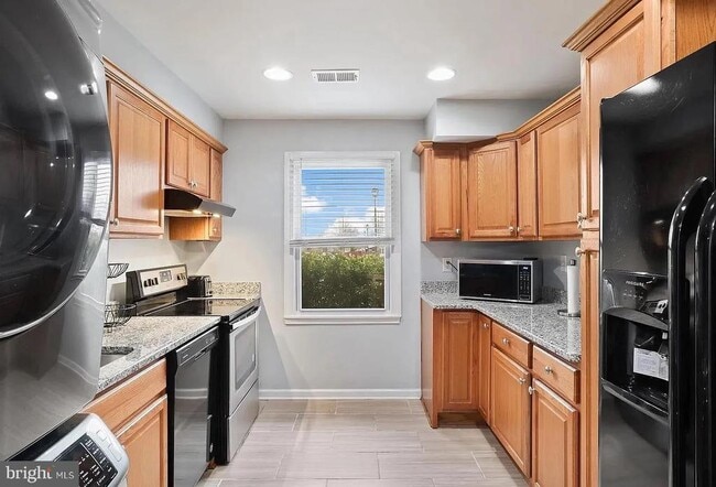 Photo - 7627 Glenolden Pl