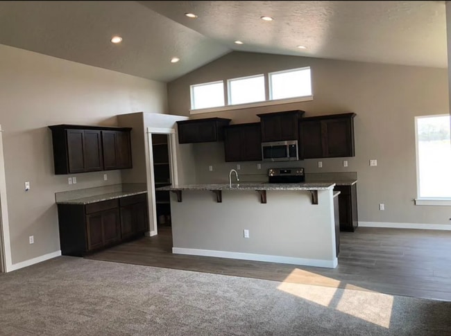 Photo - 5683 E Upminster St