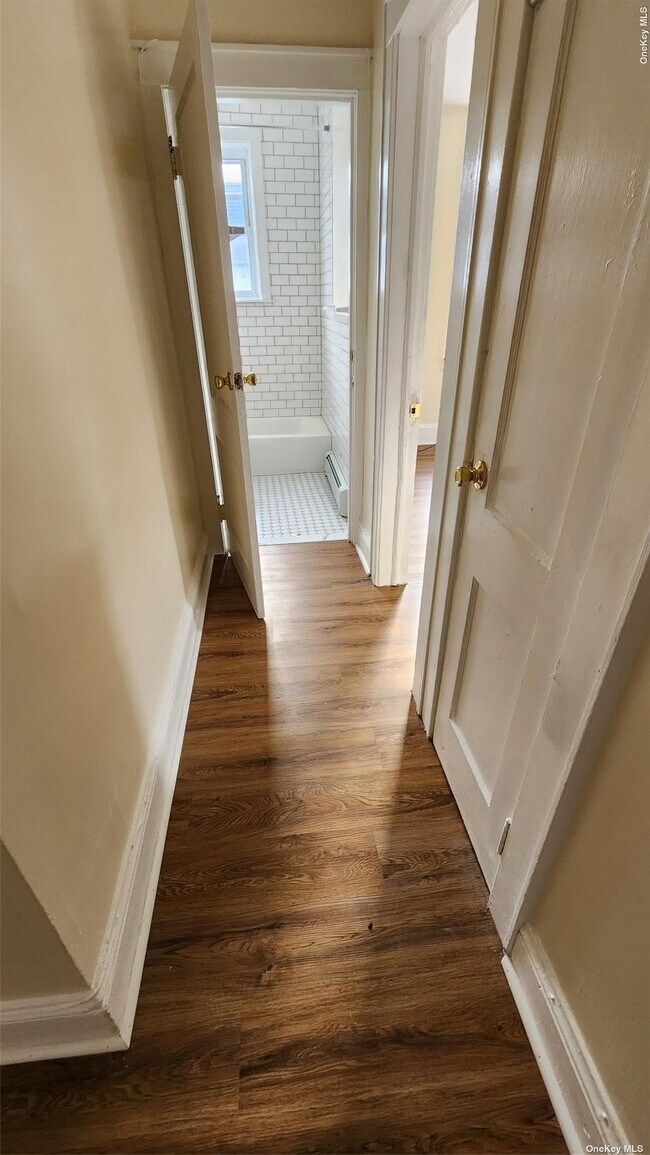 Photo - 199 S Franklin St