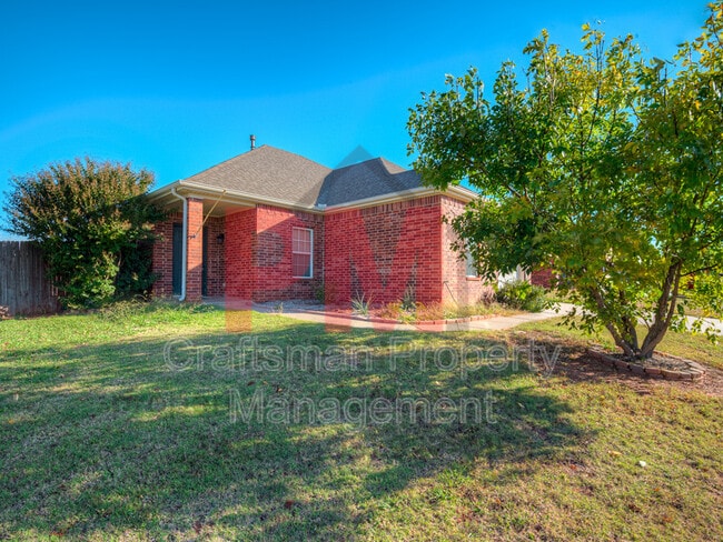 Photo - 5905 SE 69th St