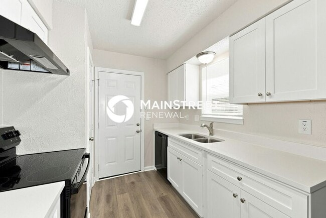 4 Bedroom Pet-Friendly Home in ARLINGTON, TX with Main Street Renewal