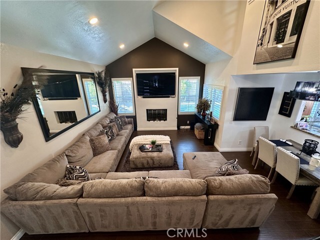 Photo - 10574 Deerfield Dr