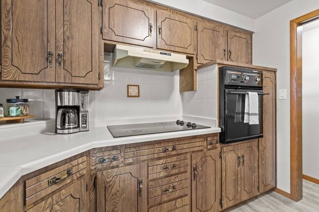 Photo - 1221 Kenwood St