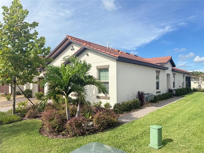 Photo - 17319 Holly Wl Ave