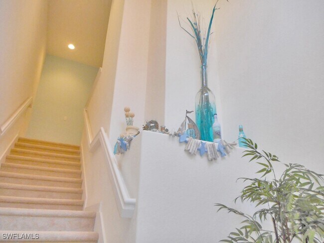 Photo - 8565 Via Garibaldi Cir