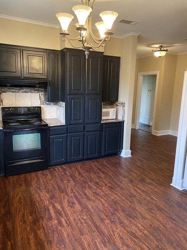 Photo - 301 Opal Lake Dr