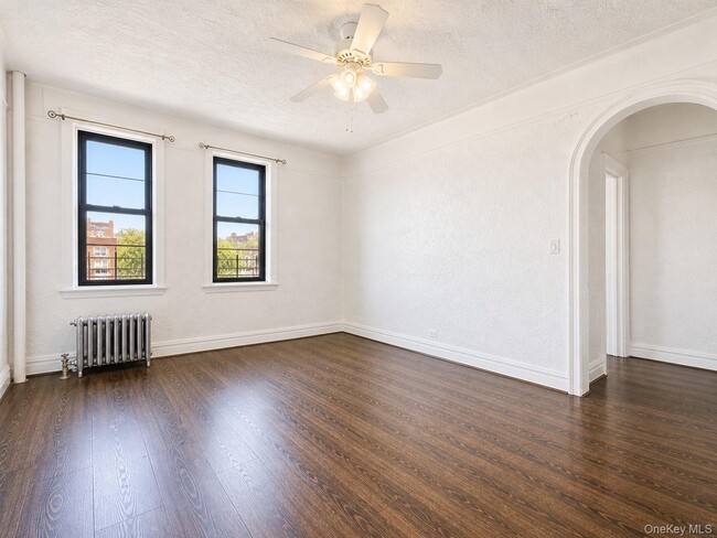 Building Photo - 700 Oakland Pl Unit 3A