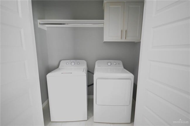 Photo - 7 Angelina Dr Unit 4