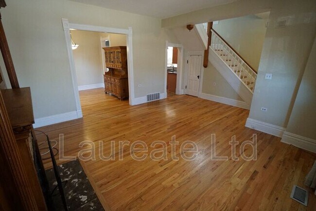 Photo - 39 Sherman St