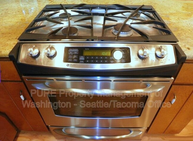 Photo - 8313 71st St NW