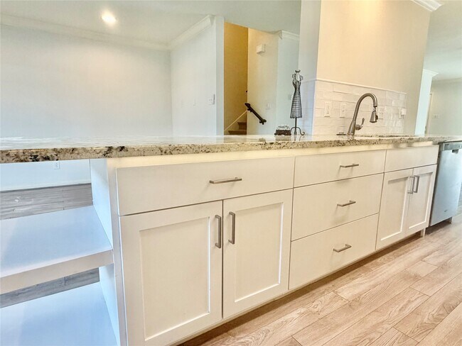 Photo - 5800 Lumberdale Rd Unit 89