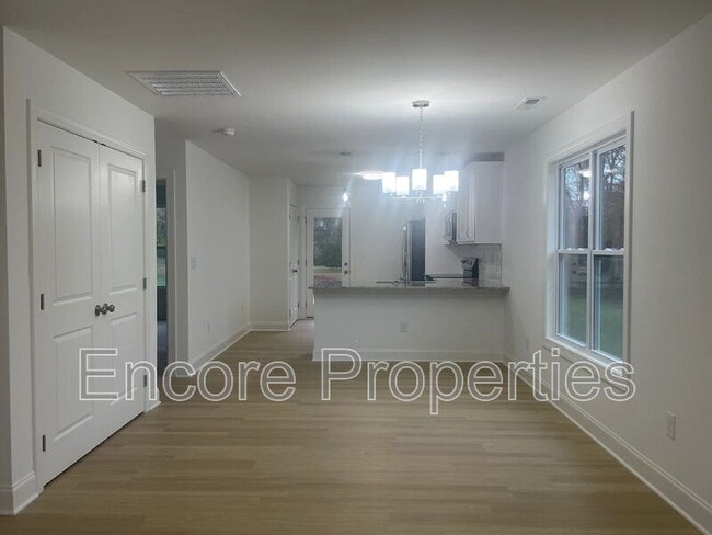 Photo - 1115 Grace Ave