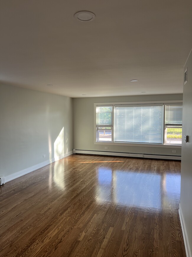 Building Photo - 315 W Prospect Ave Rental