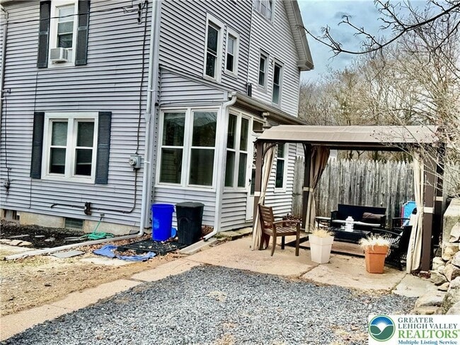 Photo - 31 Lafayette Ave