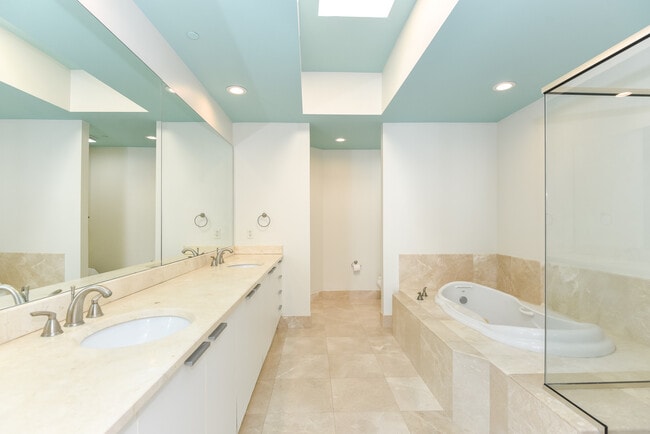 Photo - 231 Riverside Dr Unit 2503