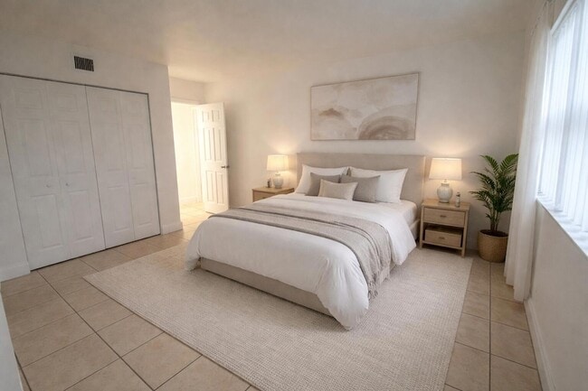 Photo - 3600 NW 21st St Unit 406