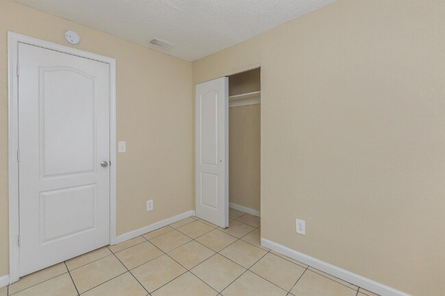 5901 S Dale Mabry Hwy Unit B