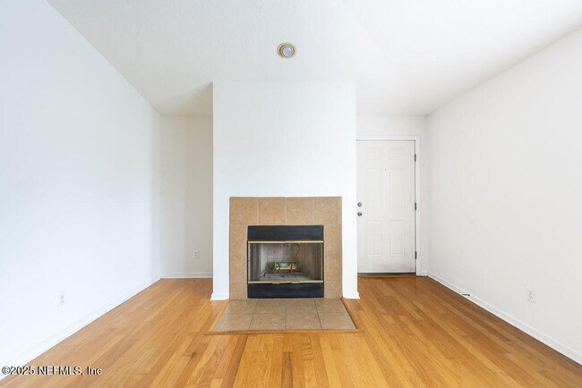 Photo - 168 Jardin De Mer Pl Unit 168