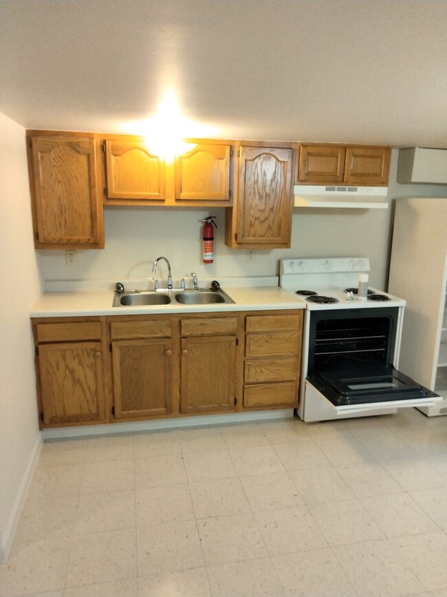 Cocina - 2401 S Center St Unidad # 2