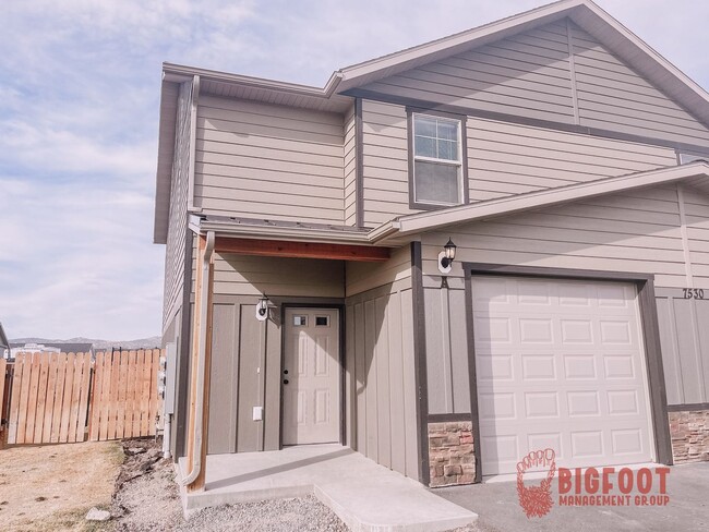 Photo - 7530 Kingpost Loop Townhome