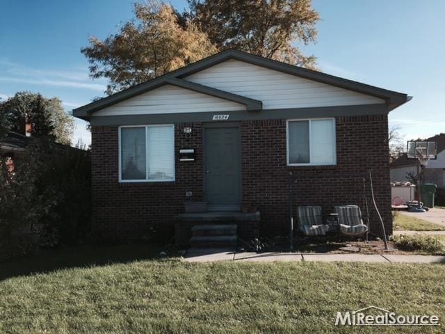 Building Photo - 16024 Hauss Ave