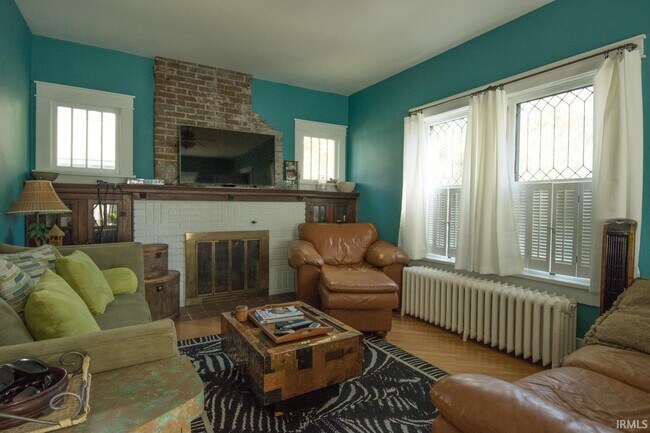 712 S Park Ave