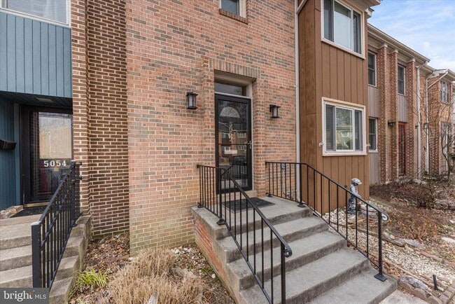 Photo - 5052 Cliffhaven Dr