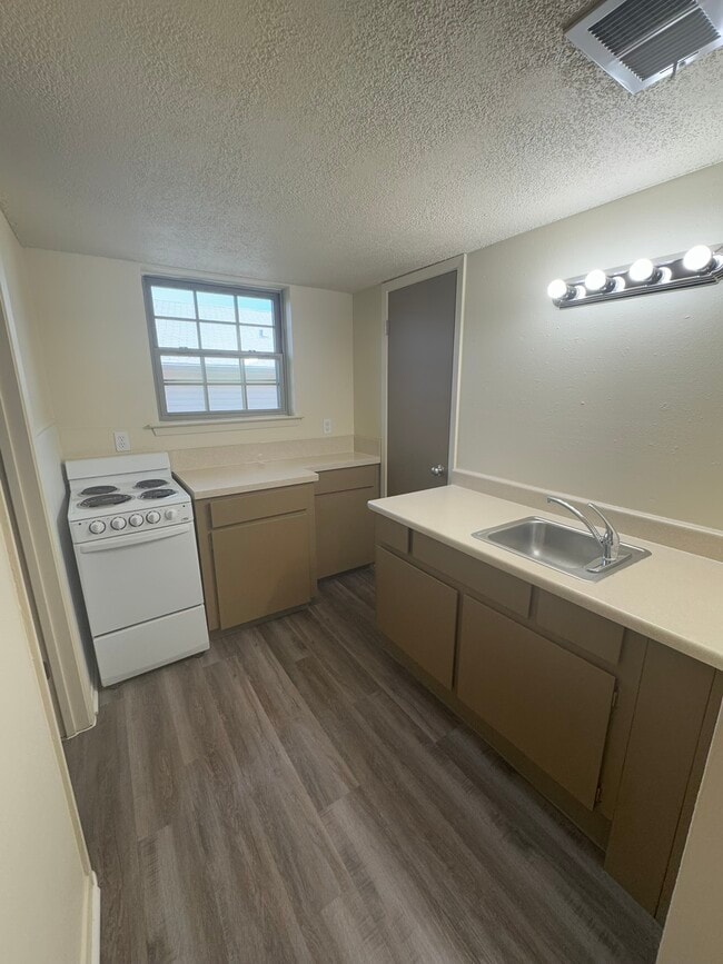 Photo - Zodiac Apartments