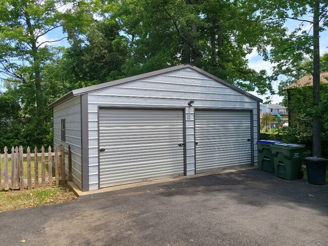 Photo - 3 BR, 2 BA Home with Garage and Fenced Yard