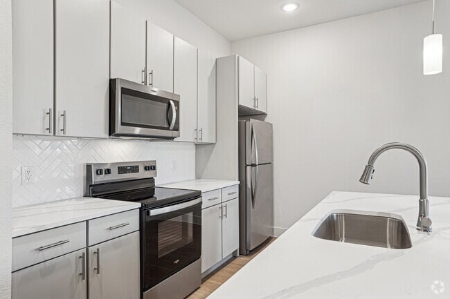 Building Photo - Sherman Park Village Rental