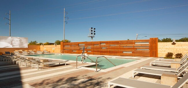 Photo - 25 Charlton St