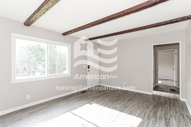 Photo - 7252 Bernard Ave