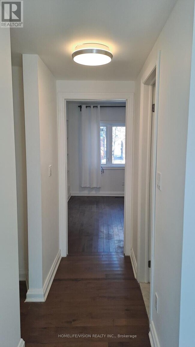 Photo - 143 Belgravia Ave