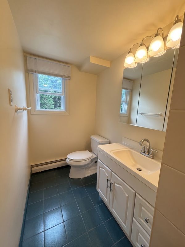 Photo - 29 W Lake Dr