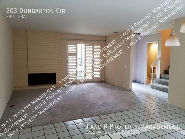 Photo - 203 Dunbarton Cir