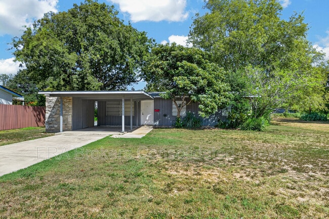 213 Aviation Ave