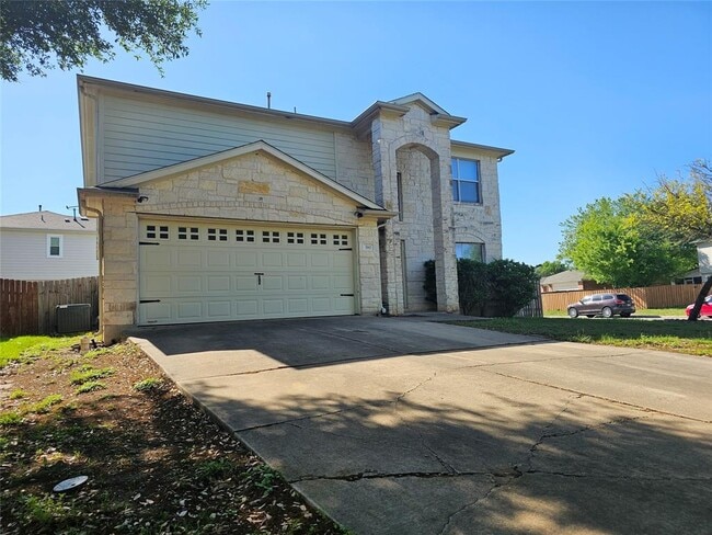Photo - 580 Hometown Pkwy
