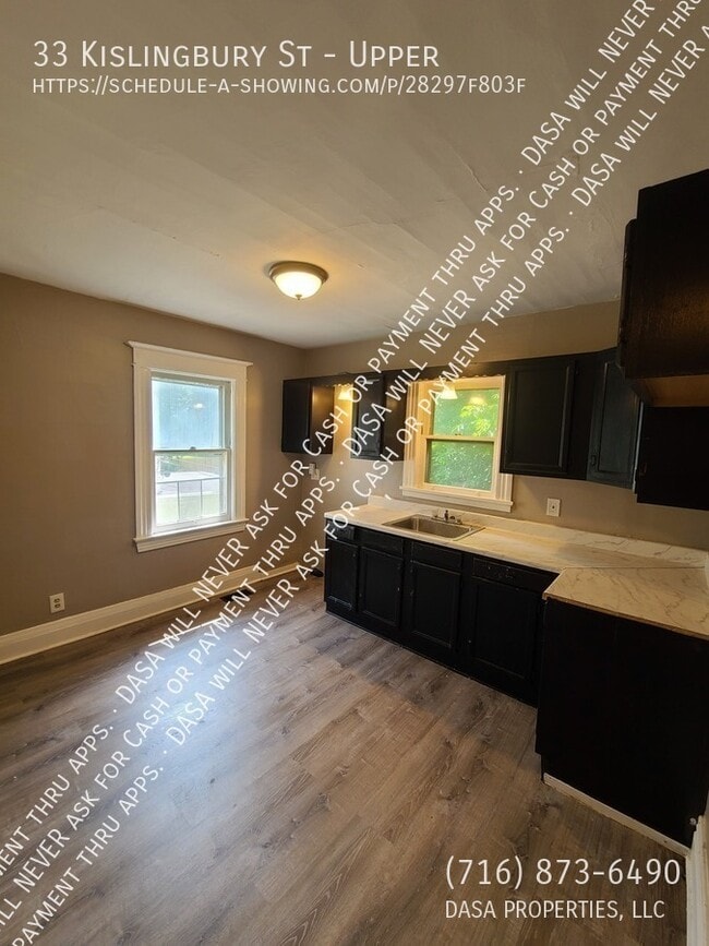 Photo - 33 Kislingbury St Unit Upper