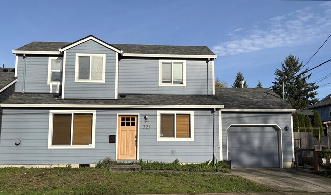 Building Photo - 321 N Mason St