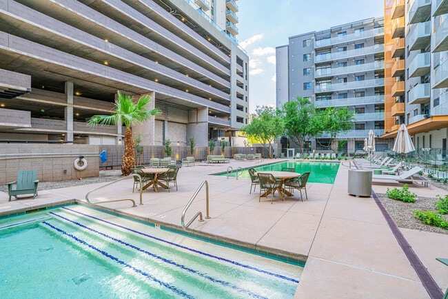 Photo - 810 N 4th St Unit ID1263019P