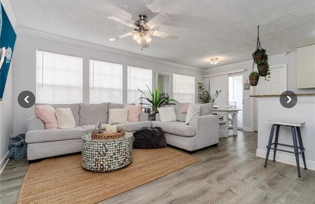 Photo - 11532 Westwood Blvd Unit 611