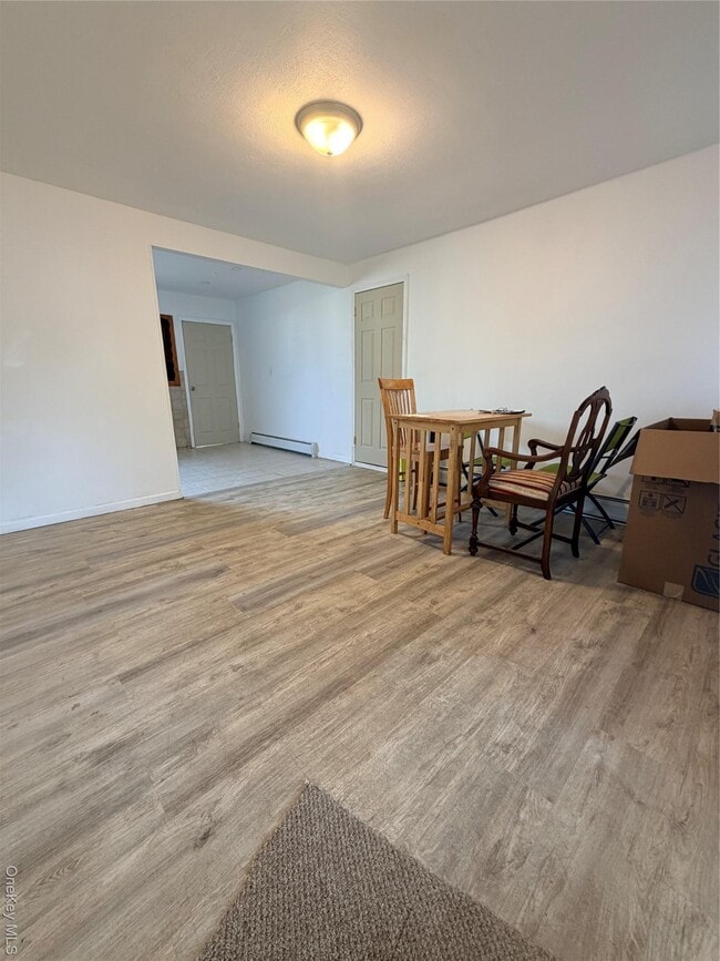 Photo - 717 Doane Ave