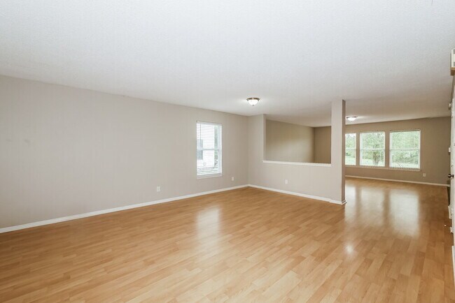 Photo - 6058 Amber Valley Ln