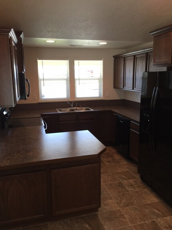 Photo - 9352 W 9th Pl