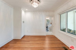 Photo - 1462 Mentone Ave