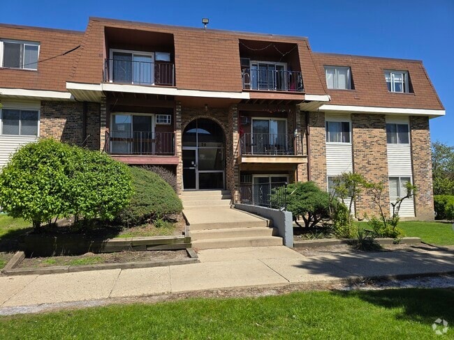 Building Photo - 520 Hill Dr Unit 304 Rental